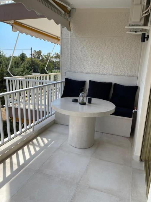 Lagonisi Luxury Appartment 2 By The Sea Екстериор снимка